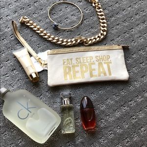 Accessory and scent grab bag
